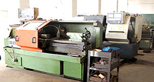 怎样安全操作数控车床